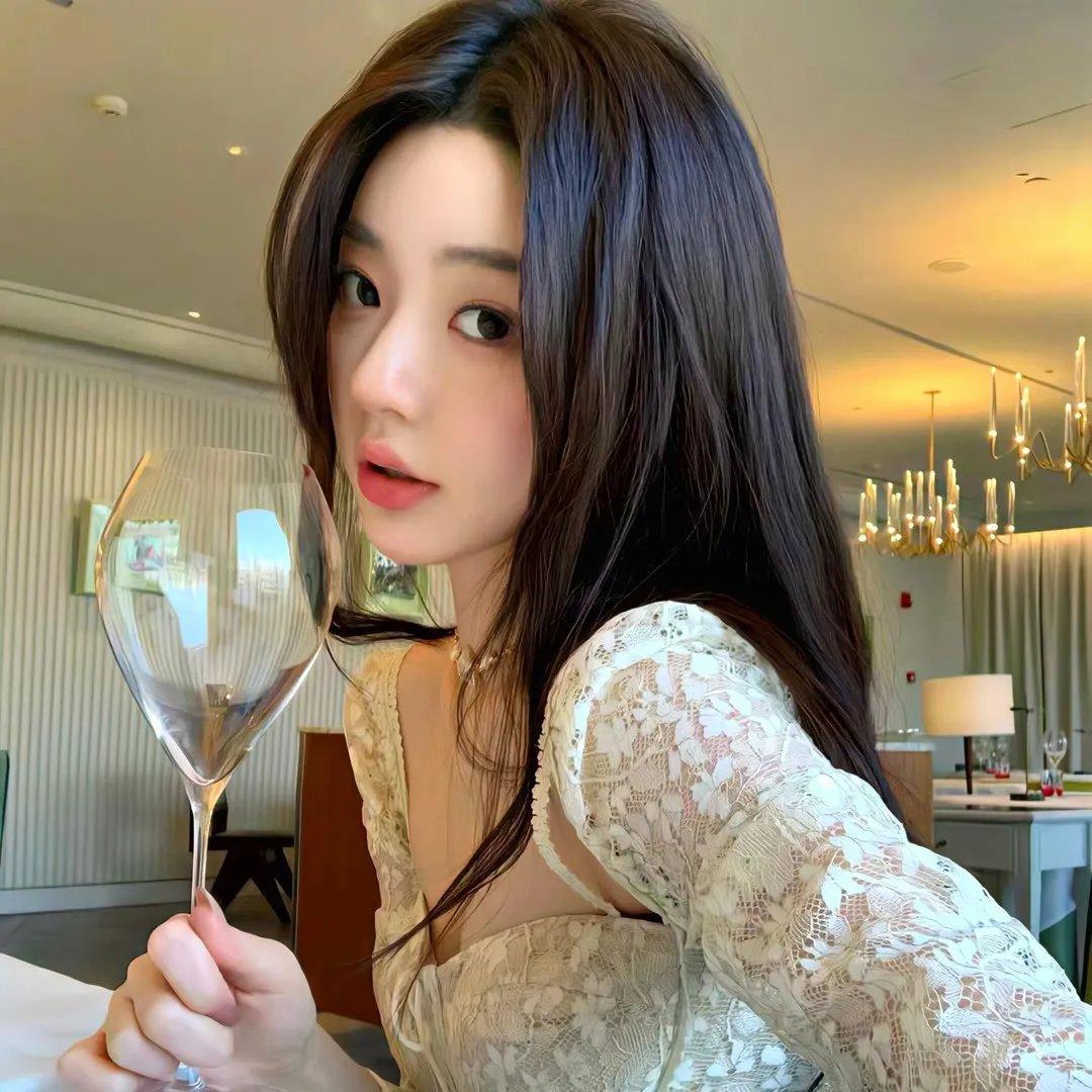 三月小姐